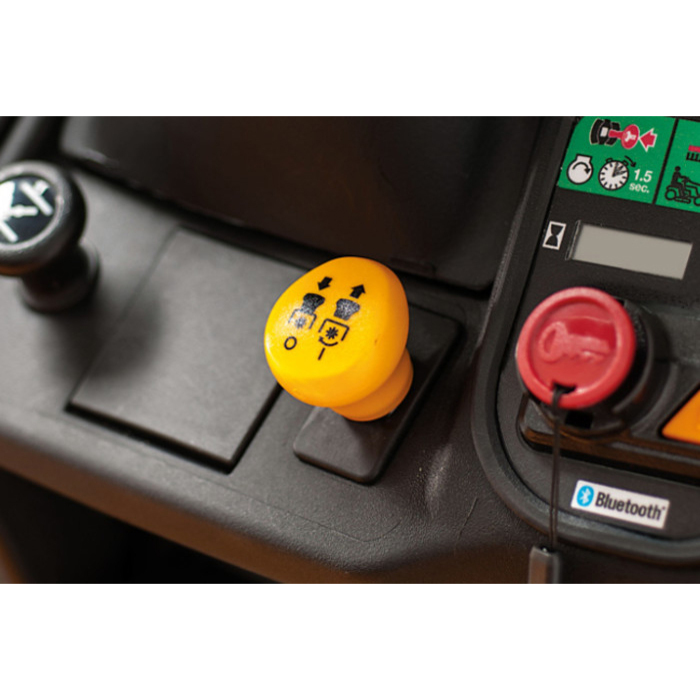 cub cadet xt2 pr95 rasentraktor inkl. schneeschild 120 plus ketten 5.jpg cub cadet xt2 pr95 rasentraktor inkl. schneeschild 120 plus ketten 5.jpg