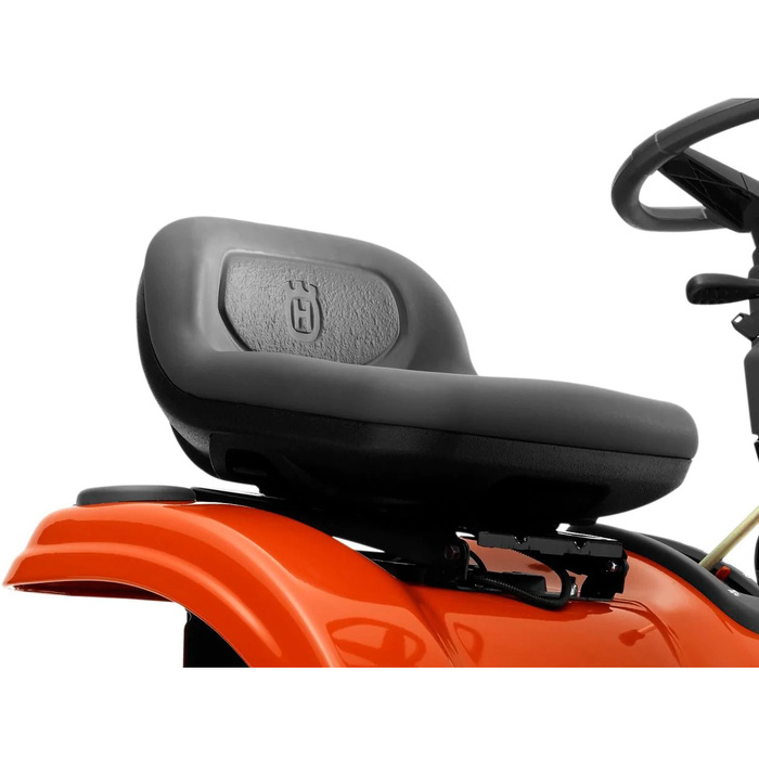 husqvarna rasentraktor ts 138 3.jpg husqvarna rasentraktor ts 138 3.jpg