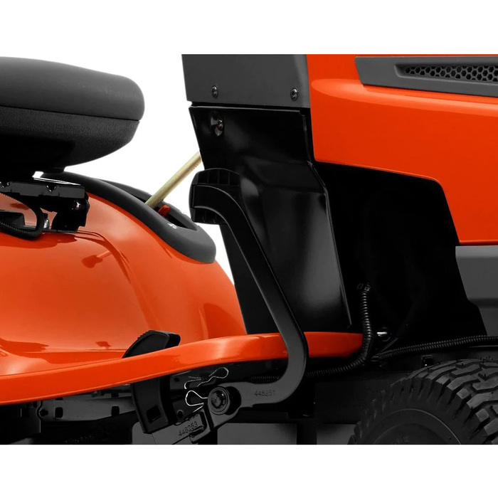 husqvarna rasentraktor ts 138 4.jpg husqvarna rasentraktor ts 138 4.jpg