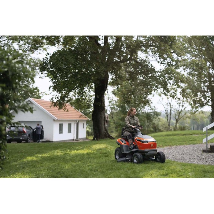 husqvarna ts 100i akku rasentraktor 10.jpg husqvarna ts 100i akku rasentraktor 10.jpg